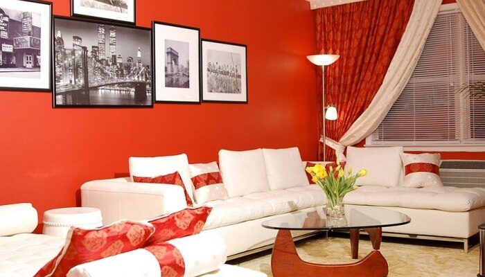 How to decorate a red wall living room with style